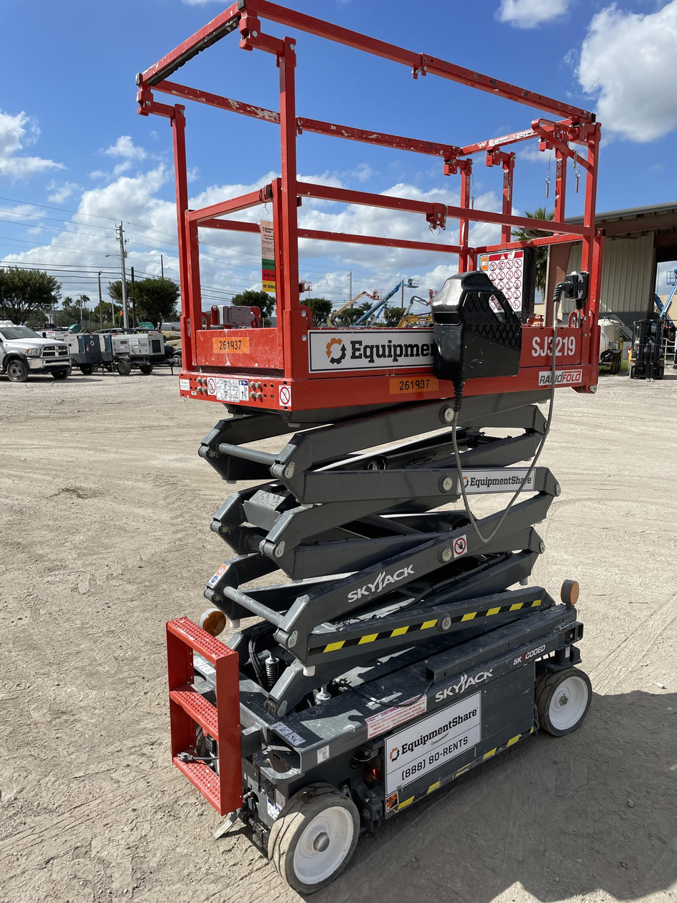 2022 SKYJACK SJ3219