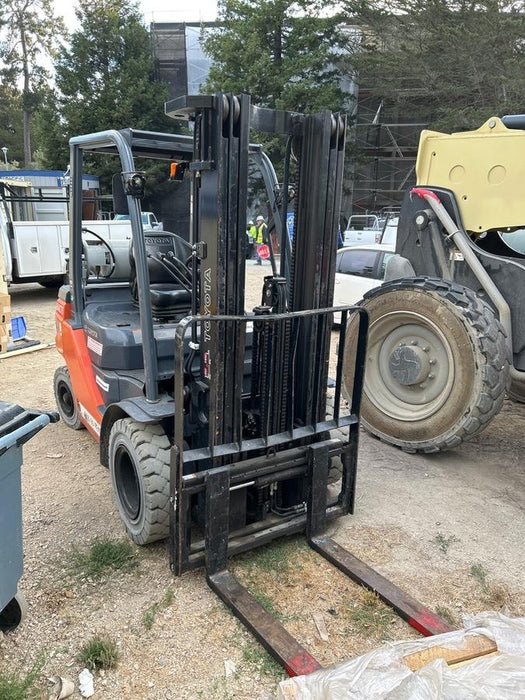 2022 TOYOTA 50-8FGU25