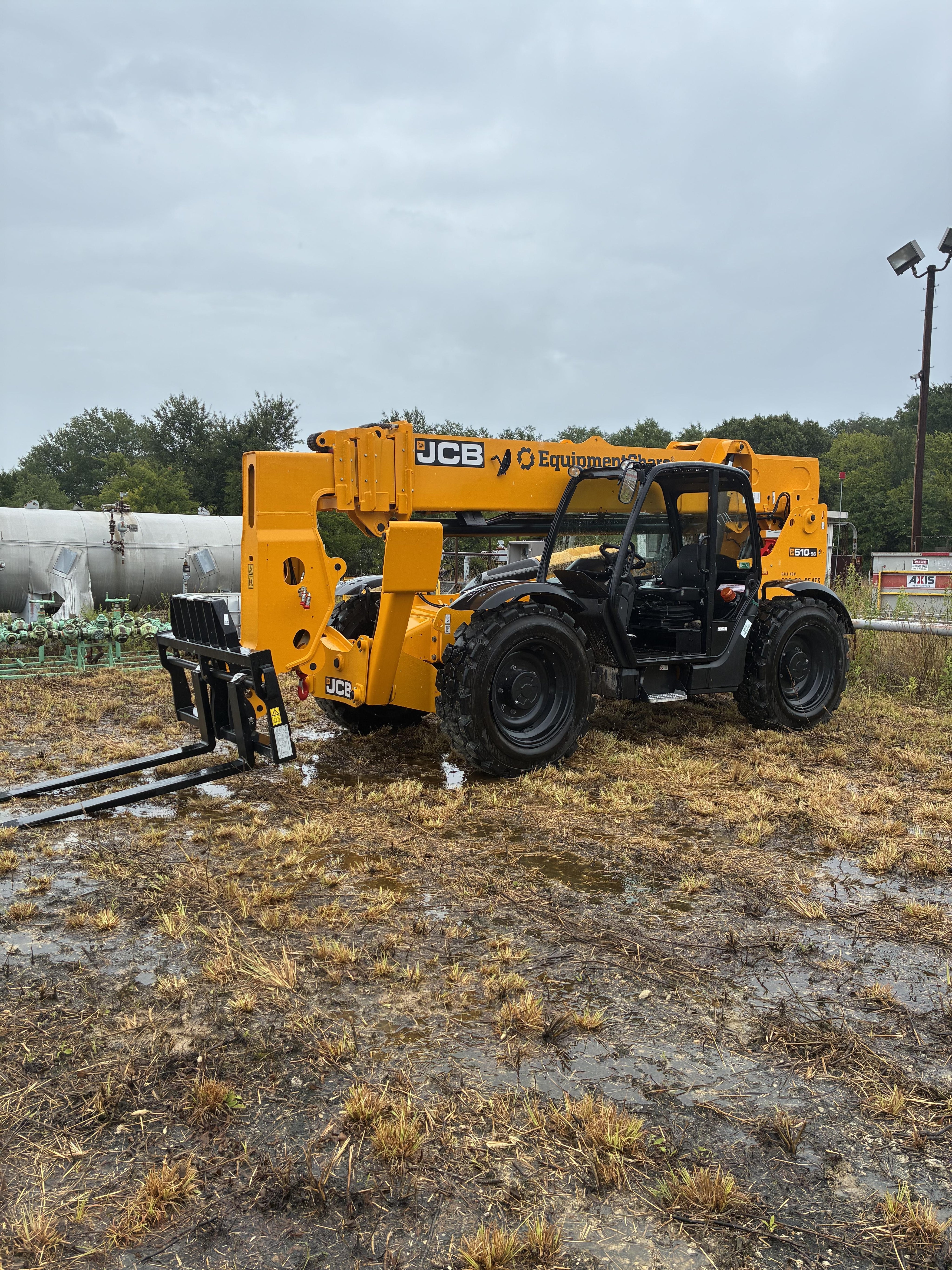 2026 JCB 510-56