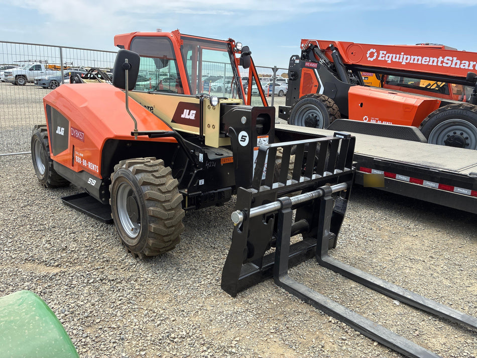 2026 JLG 519