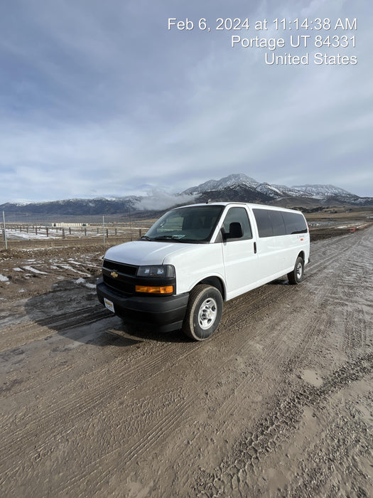 2023 CHEVROLET Express Van - Rental