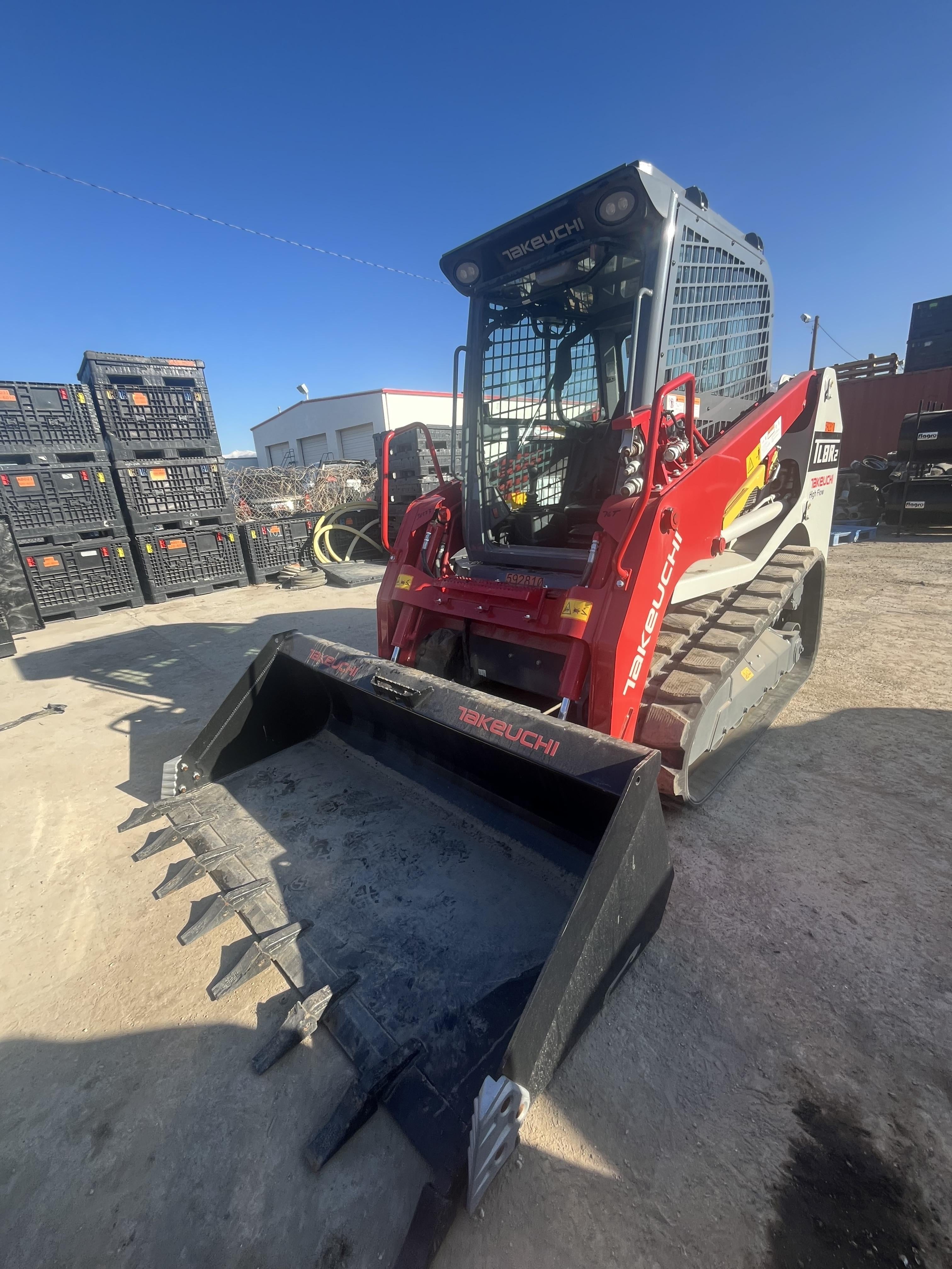 2025 TAKEUCHI TL8R2-CRH