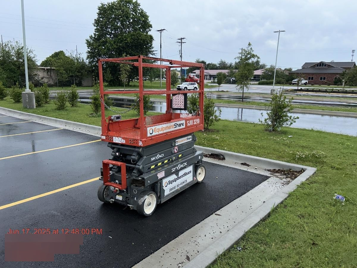 2019 SKYJACK SJIII-3219