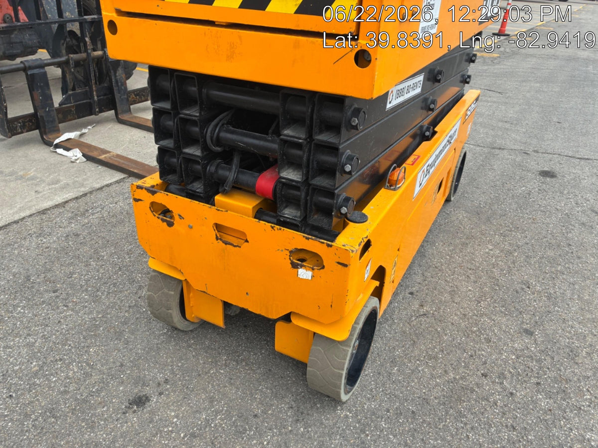 2023 JCB S2632E