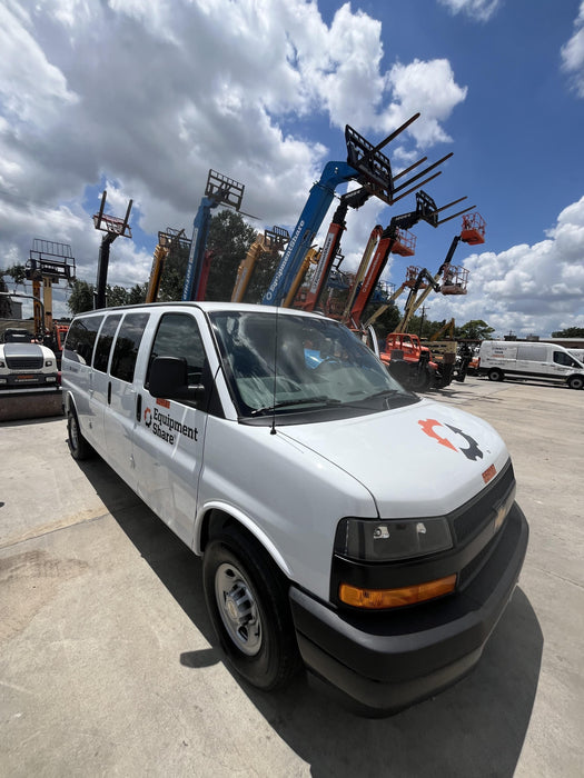 2025 CHEVROLET Express Van - Rental