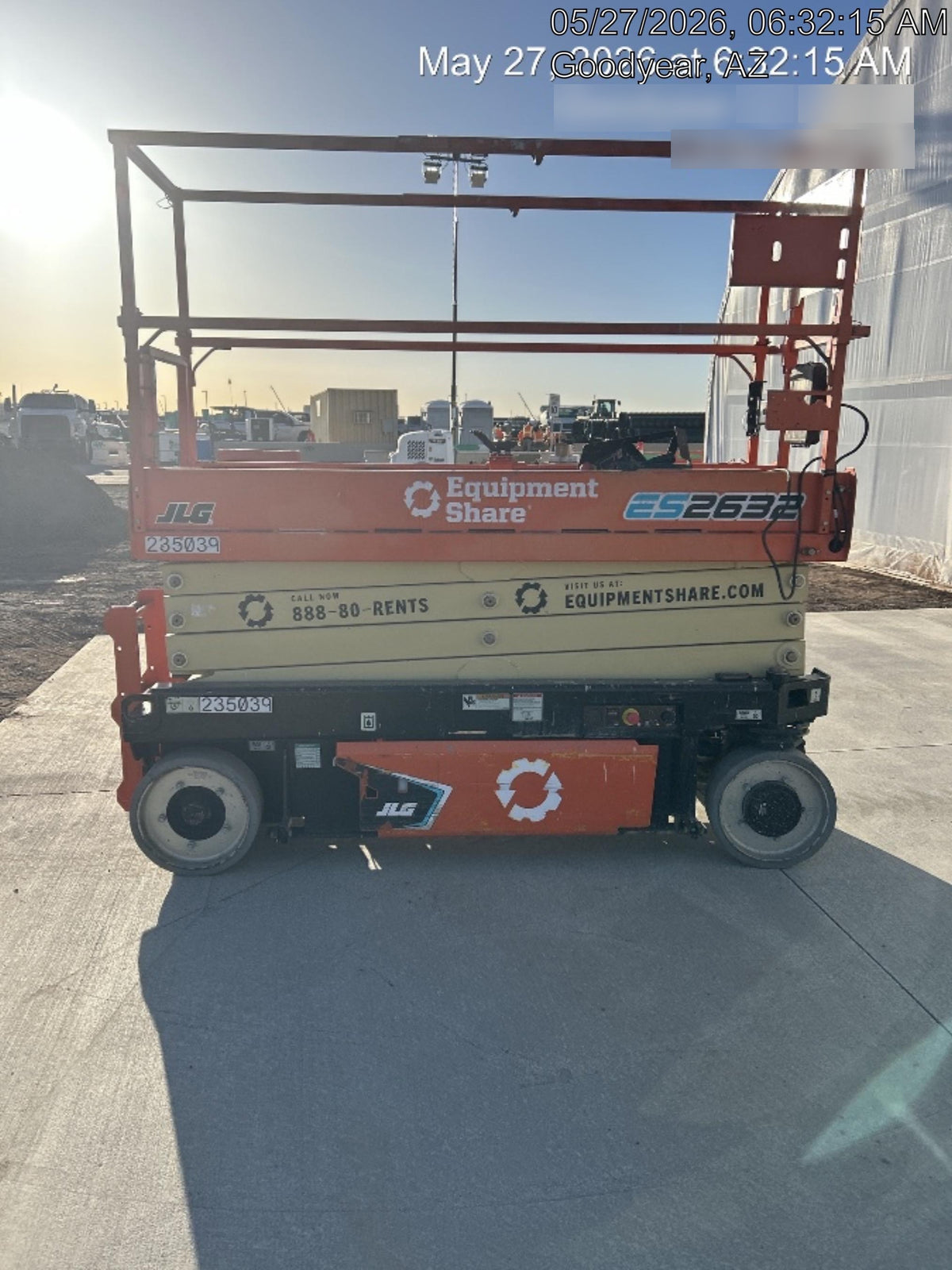 2022 JLG ES2632