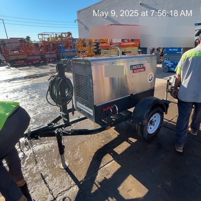 2018 Lincoln Electric Vantage 322 Welder Ready-Pak 3, Two wheel trailer, Fender and Light kit, Cable Rack