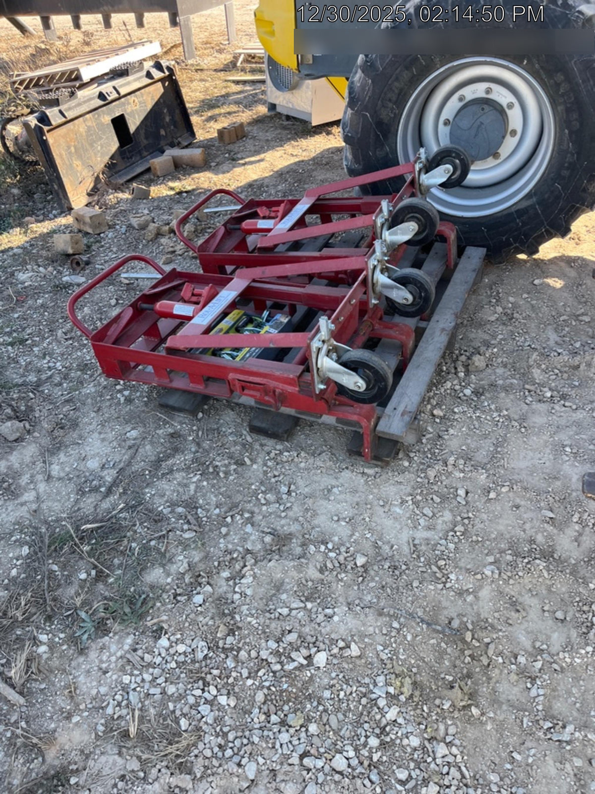 2022 ROL-A-LIFT M-6