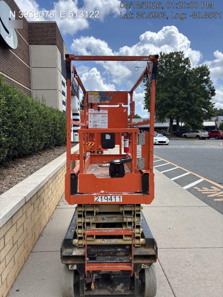 2022 JLG ES1932