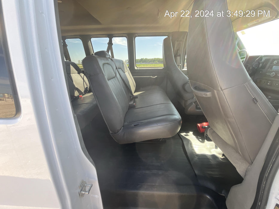 2023 CHEVROLET Express Van - Rental