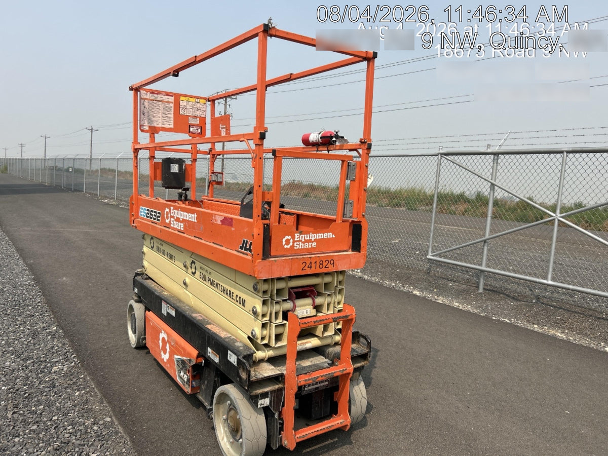 2022 JLG ES2632
