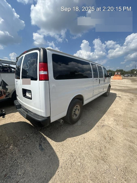 2023 CHEVROLET Express Van - Rental