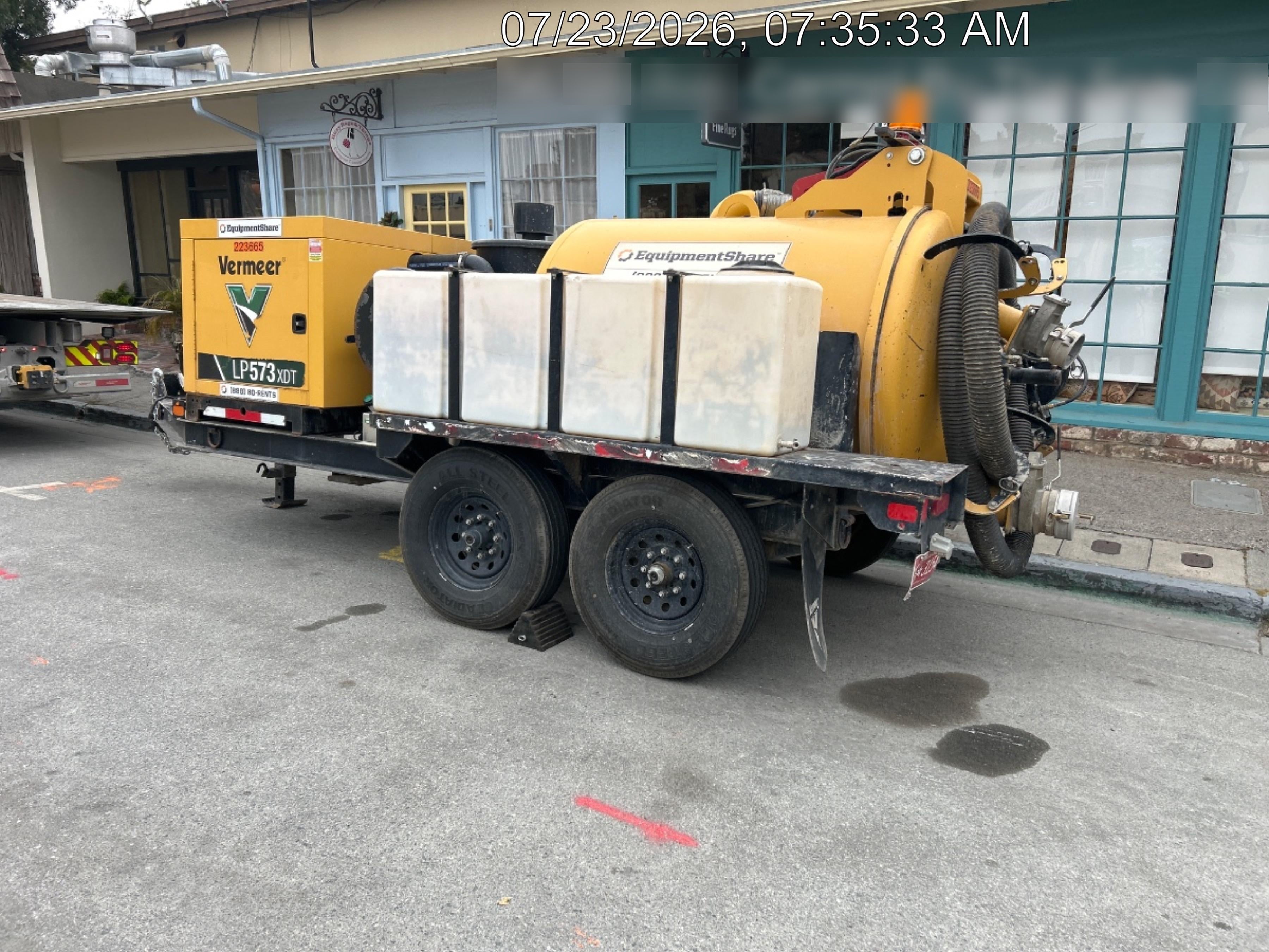 2023 Vac-Tron LP573XDT T4 Koehler Diesel Engine, 500 Gallon Debris Tank, x2 100 Gallon Water Tanks