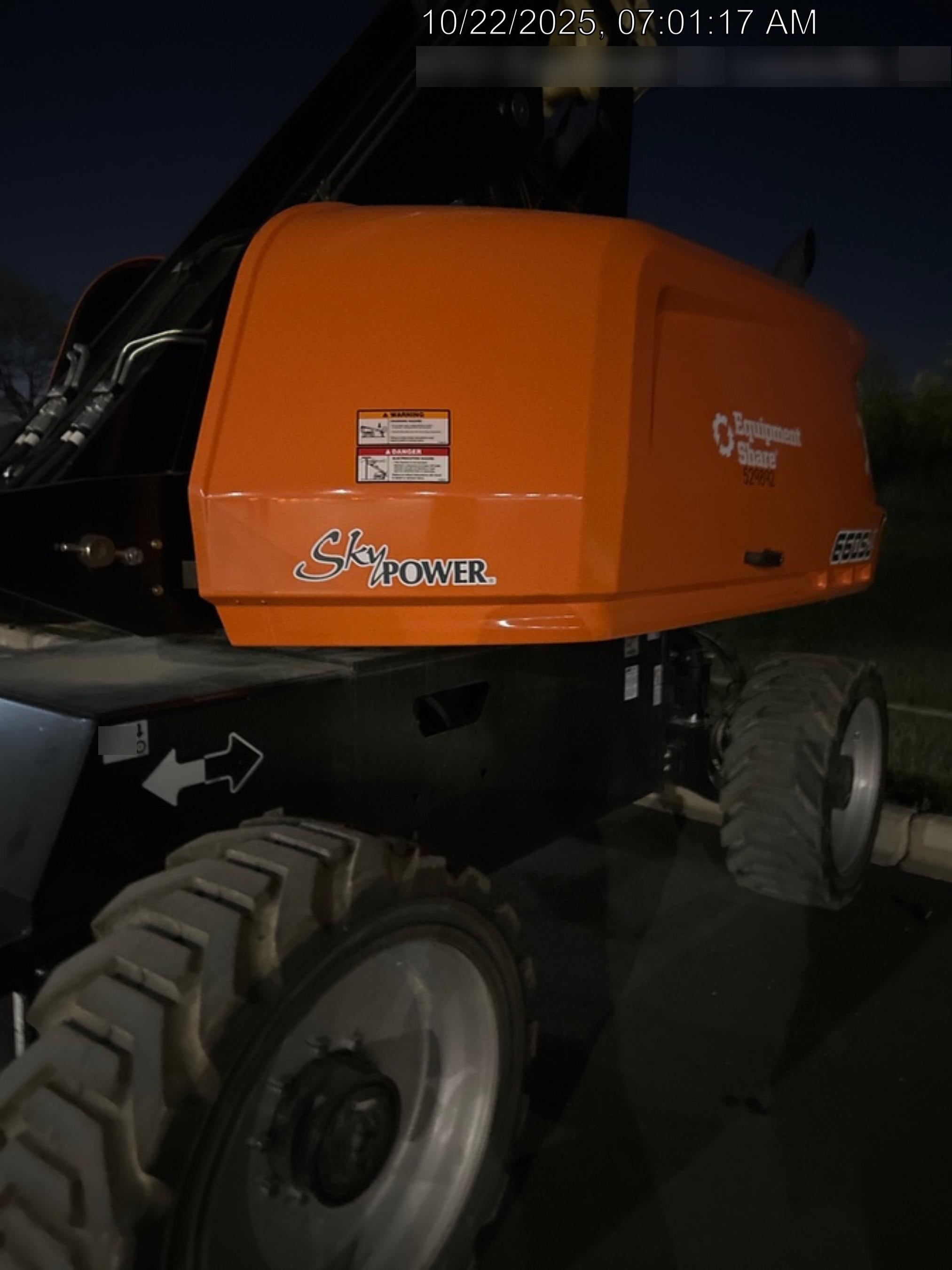 2025 JLG 660SJ
