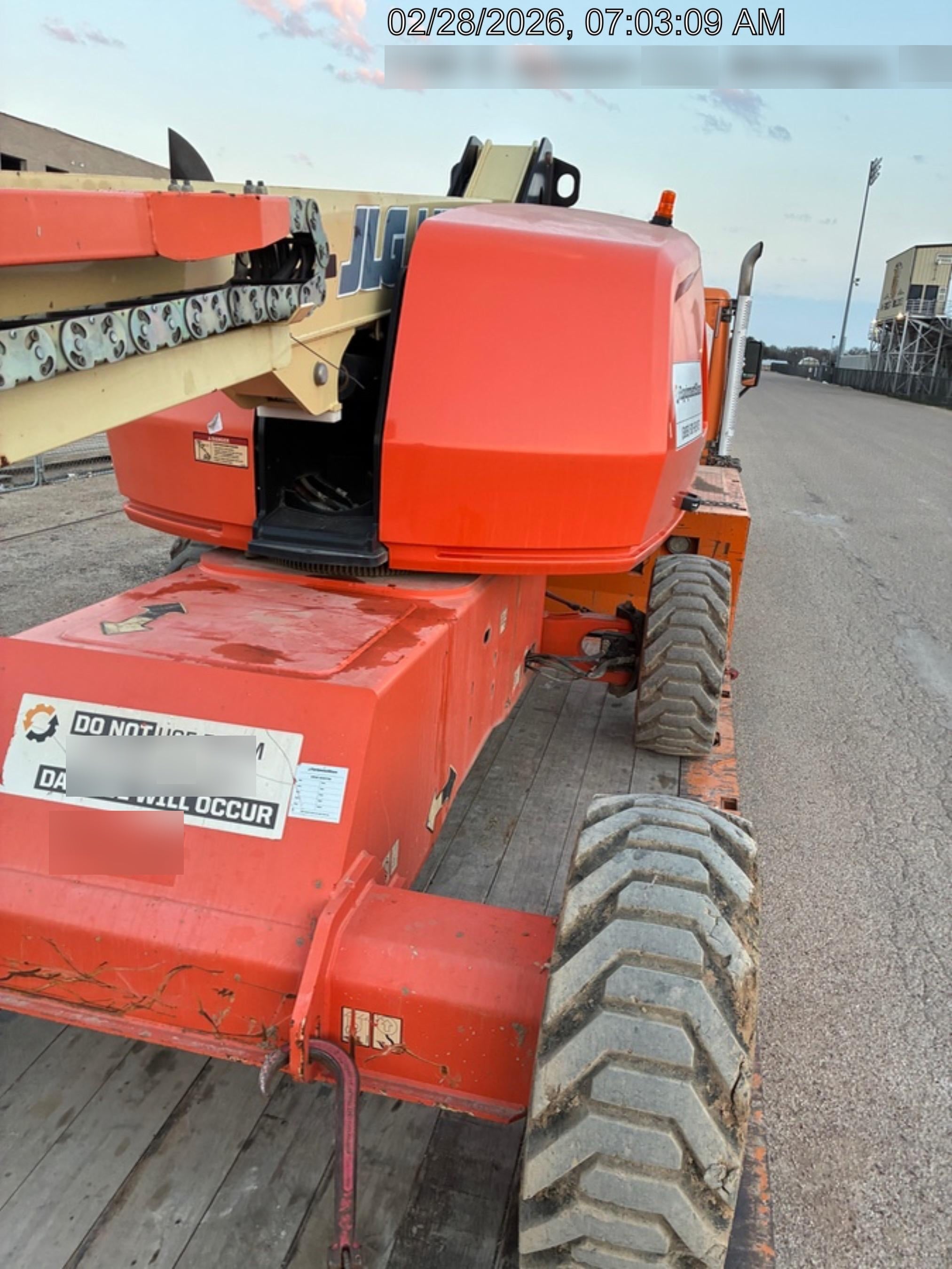 2019 JLG 460SJ