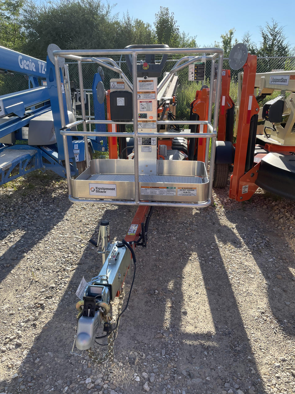 2022 JLG T350