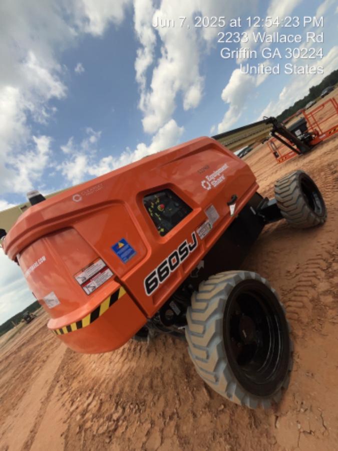 2025 JLG 660SJ