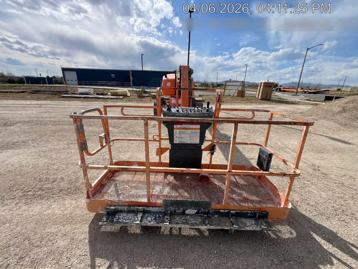 2019 JLG 460SJ