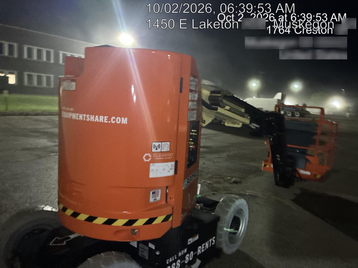 2025 JLG E300AJP