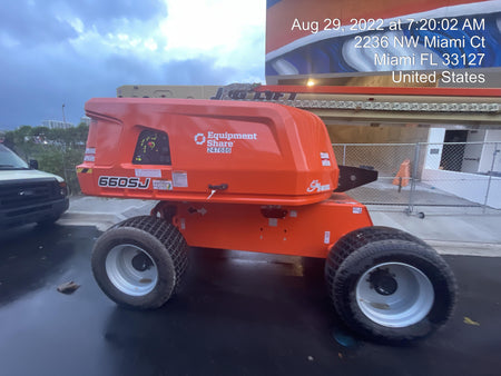 2022 JLG 660SJ