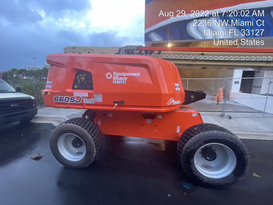 2022 JLG 660SJ