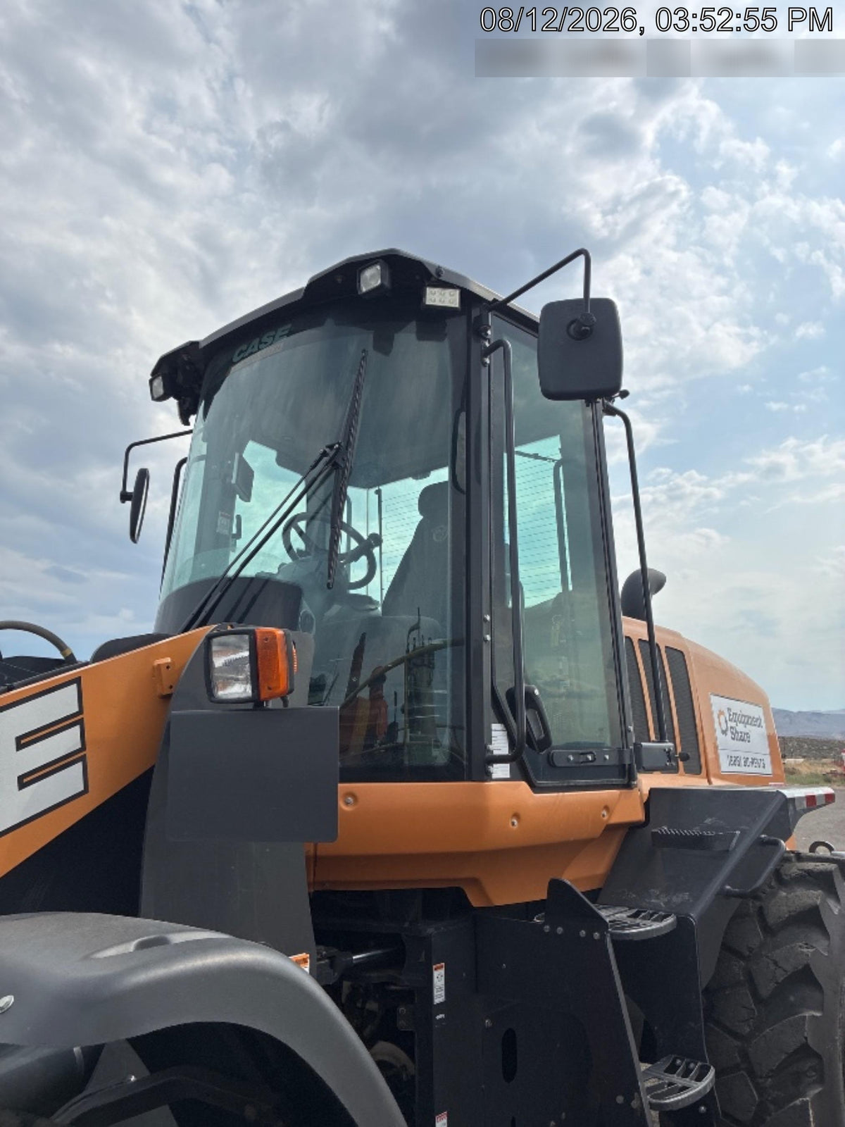 2022 CASE 721G