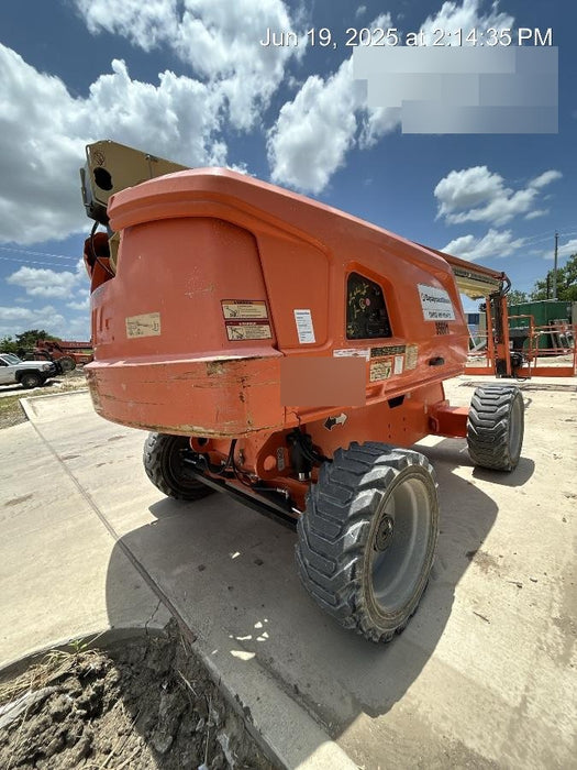 2019 JLG 660SJ