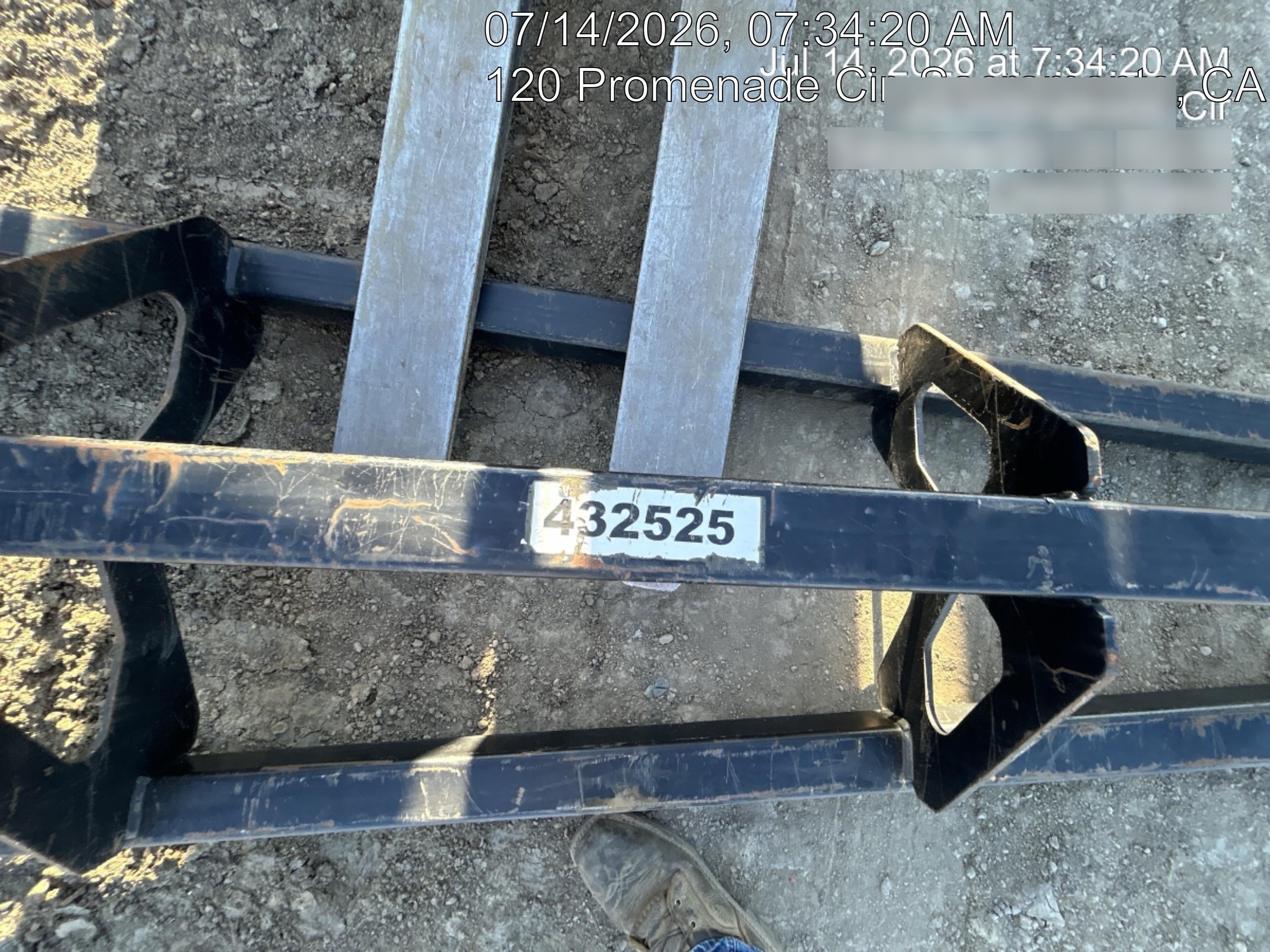 2024 JLG 1001275853