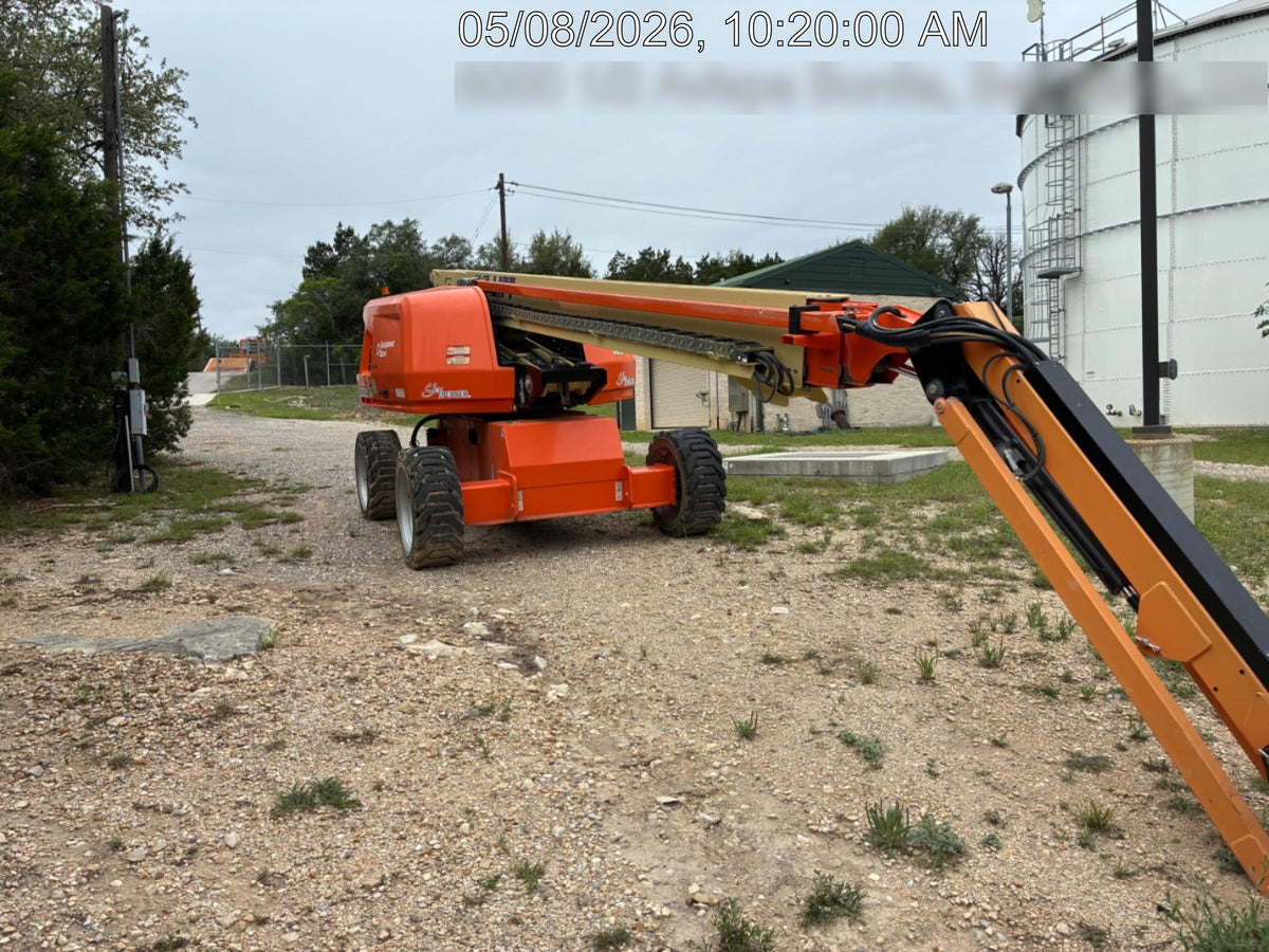 2023 JLG 660SJ