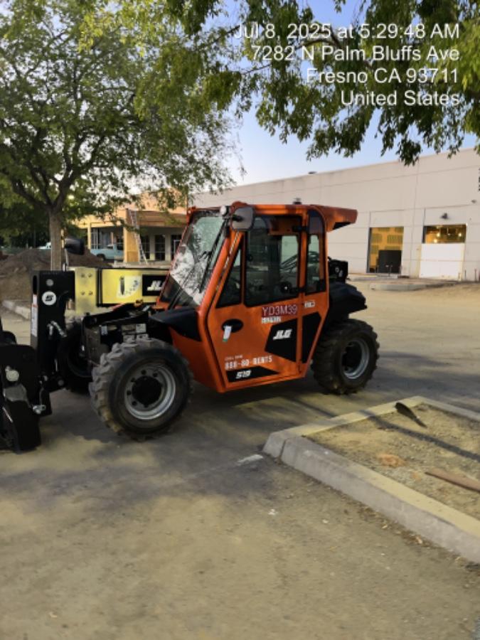 2025 JLG 519