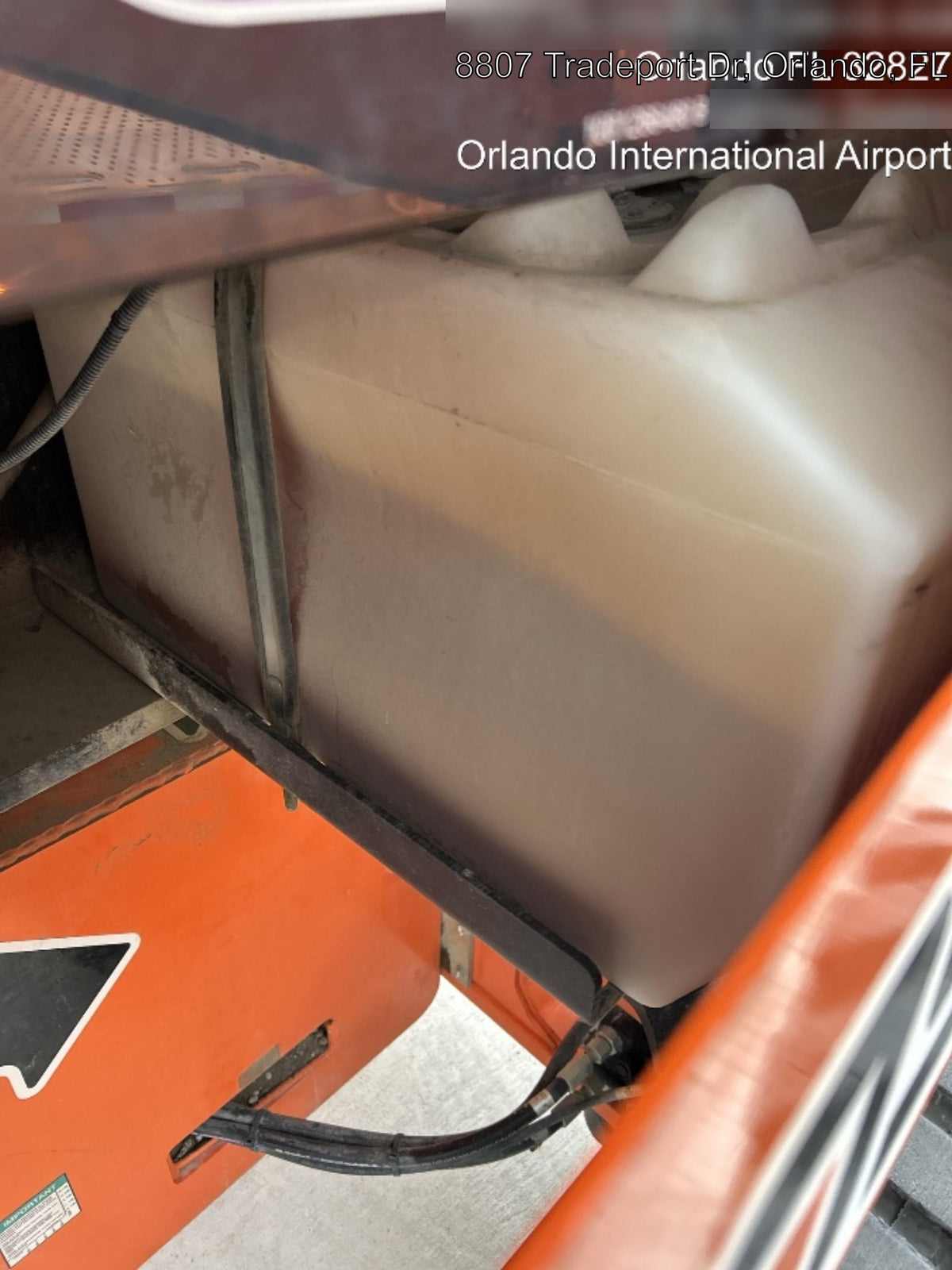 2022 JLG 860SJ