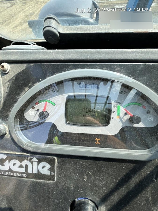 2018 Genie GTH-1056 Genie GTH-1056 w/Enclosed Cab w/HVAC, Work Lights, Solid Tires, Beacon, 60" Carriage and Forks