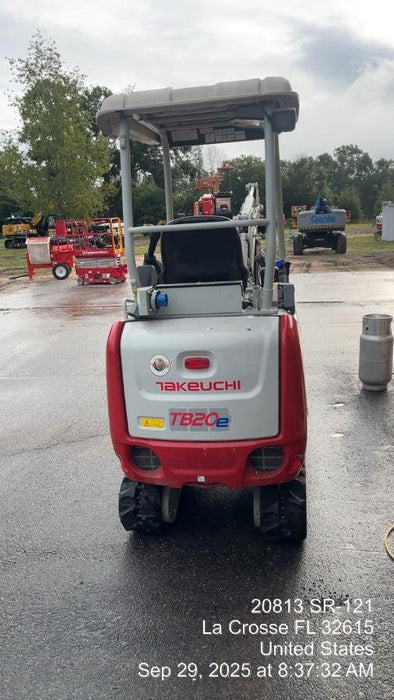 2022 TAKEUCHI TB20e