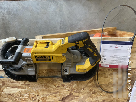 2022 DEWALT DCS374P2