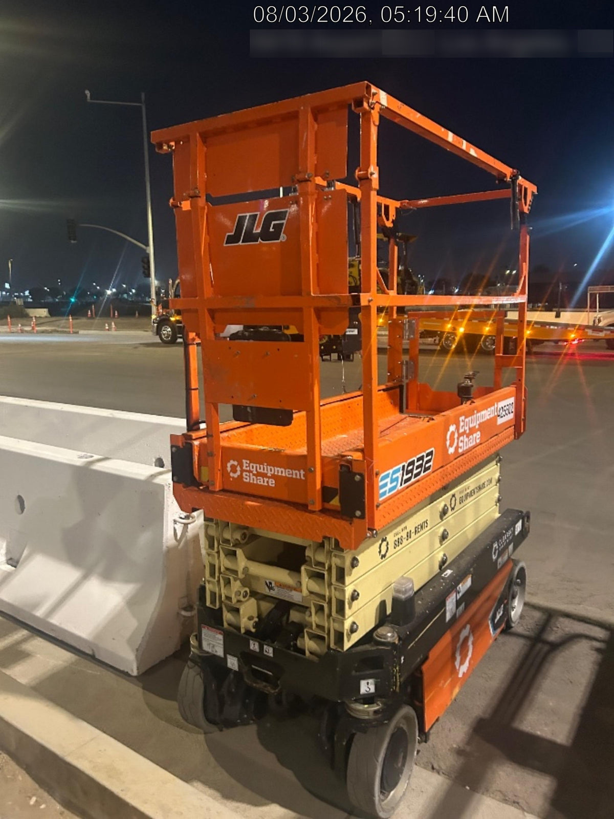 2024 JLG ES1932