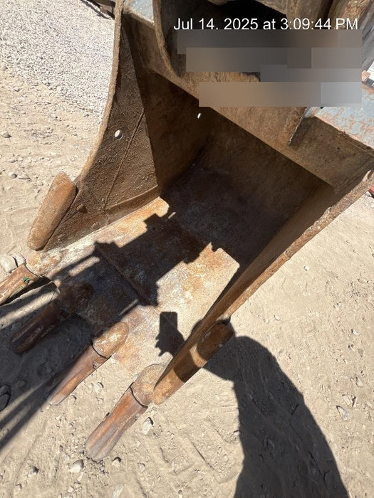 2020 DOOSAN 30" Bucket - Doosan