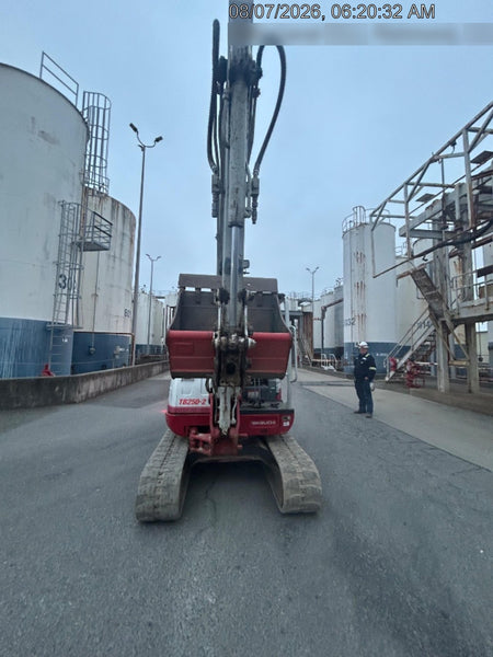 2021 TAKEUCHI TB250-2