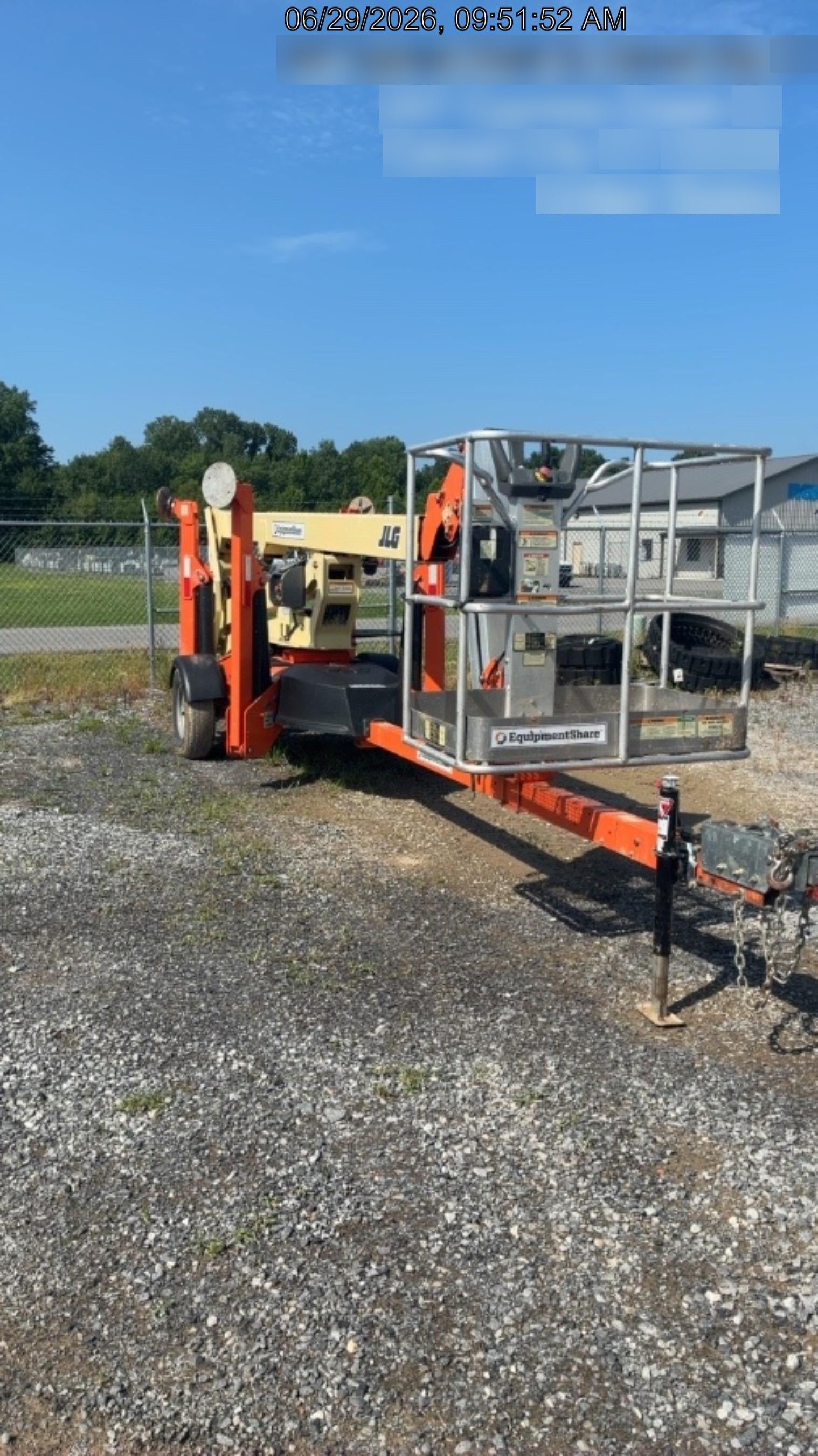 2021 JLG T500J
