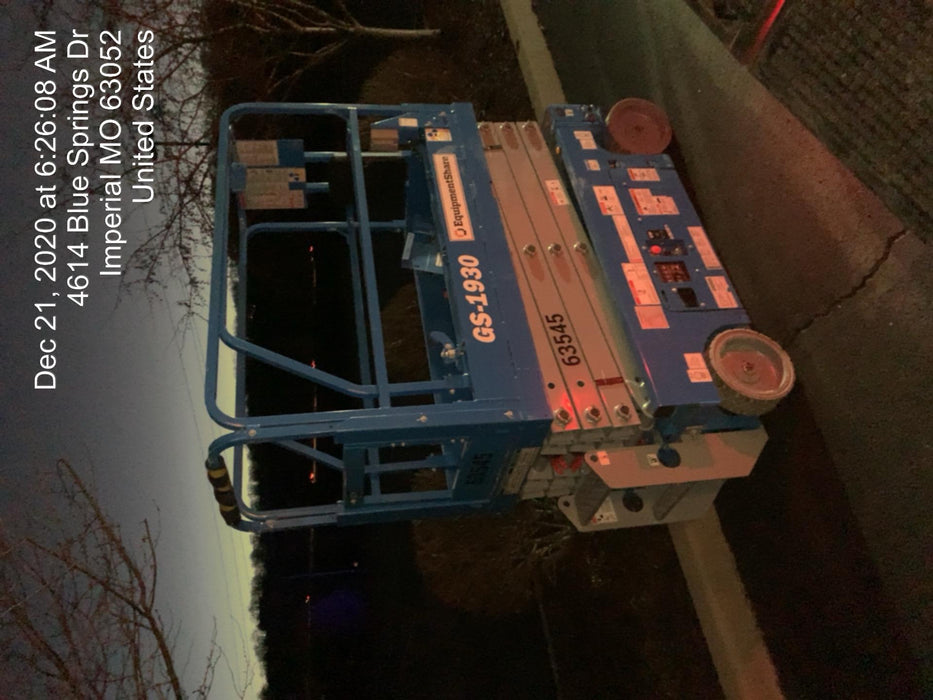 2020 Genie GS-1930 Solid Non Marking Tires, Beacon, Folding rails with half height swing gate