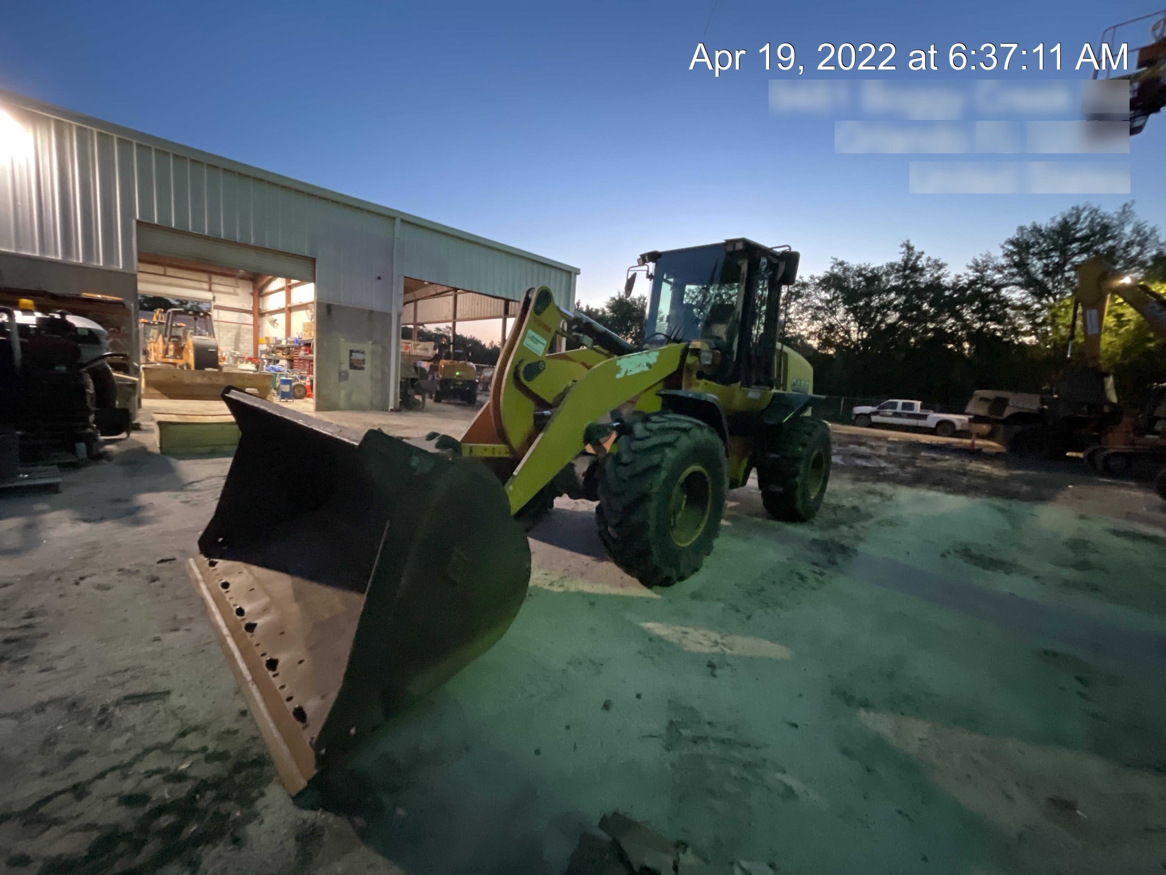 2015 PEMBERTON 3.5 cu yd Bucket, Wheel Loader - Pemberton