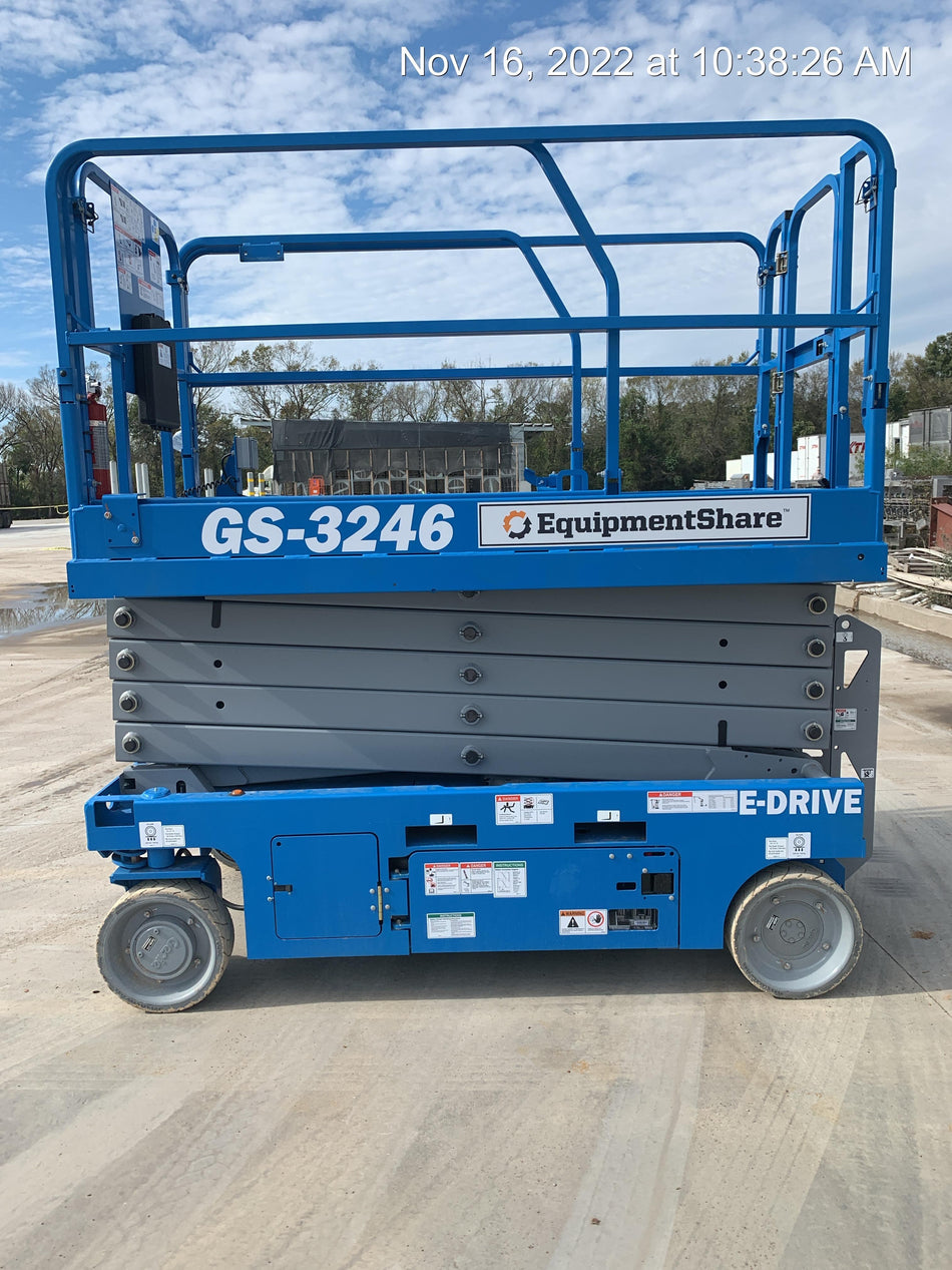 2022 GENIE GS-3246