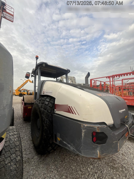 2023 DYNAPAC CA2500D