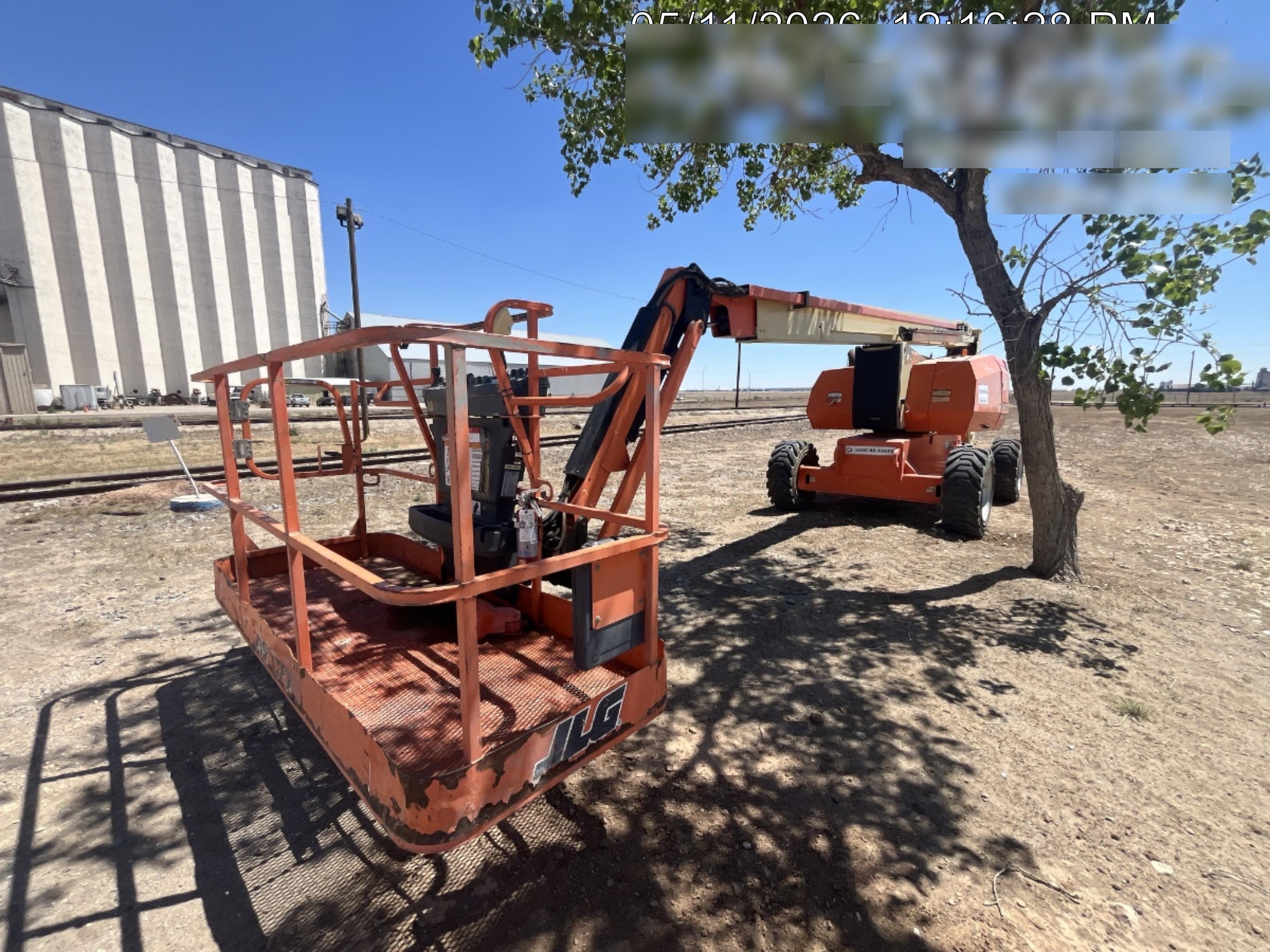 2021 JLG 800AJ