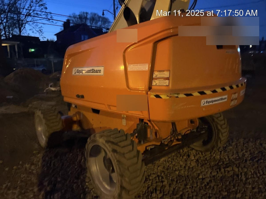 2020 JLG 660SJ