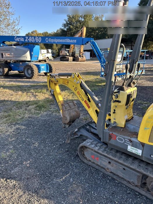 2017 Wacker Neuson 803 Wacker Neuson 803 Mini - Canopy Base/12" Bucket