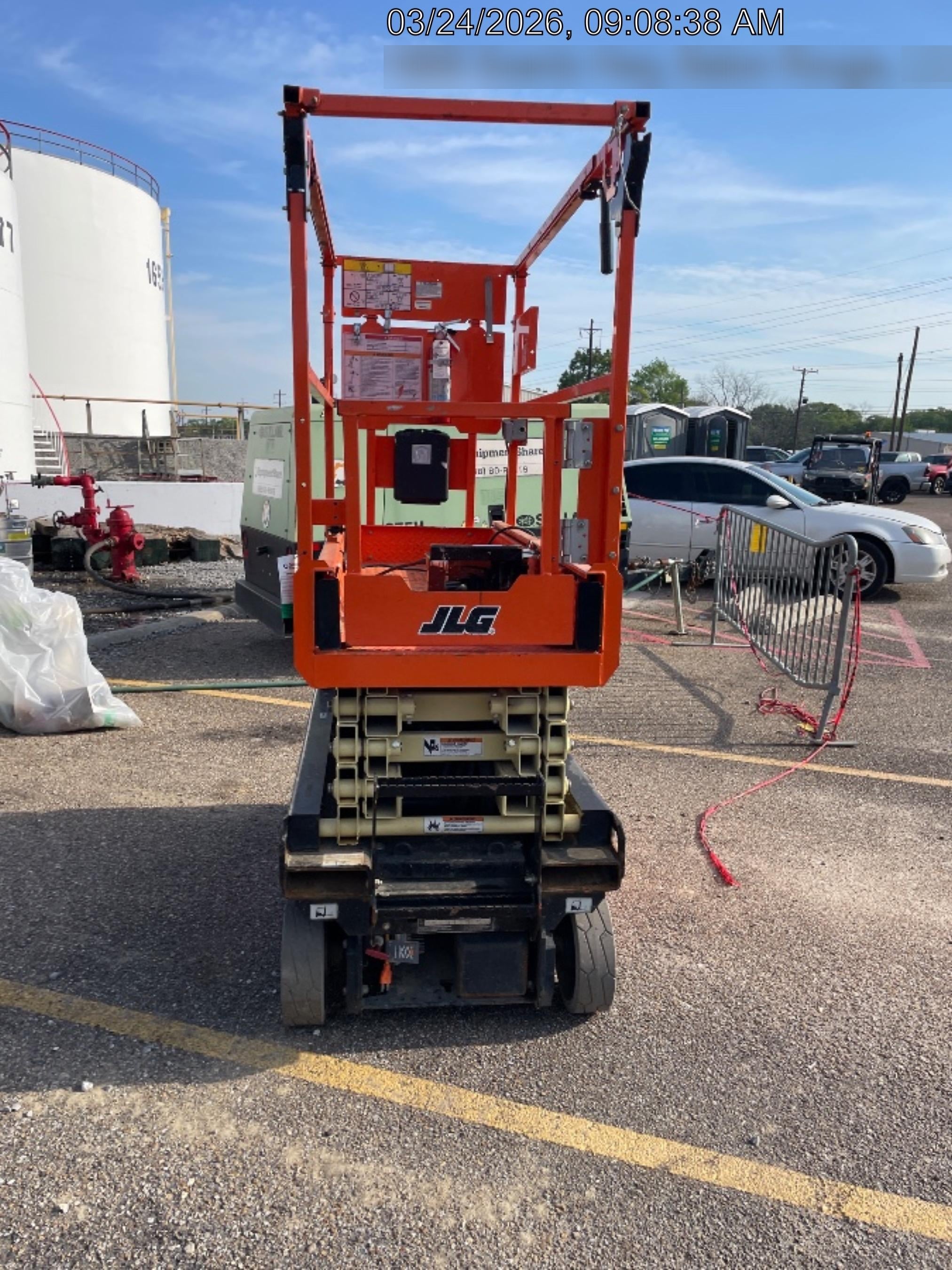 2024 JLG ES1932