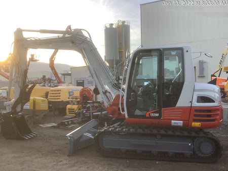 2022 TAKEUCHI TB290C