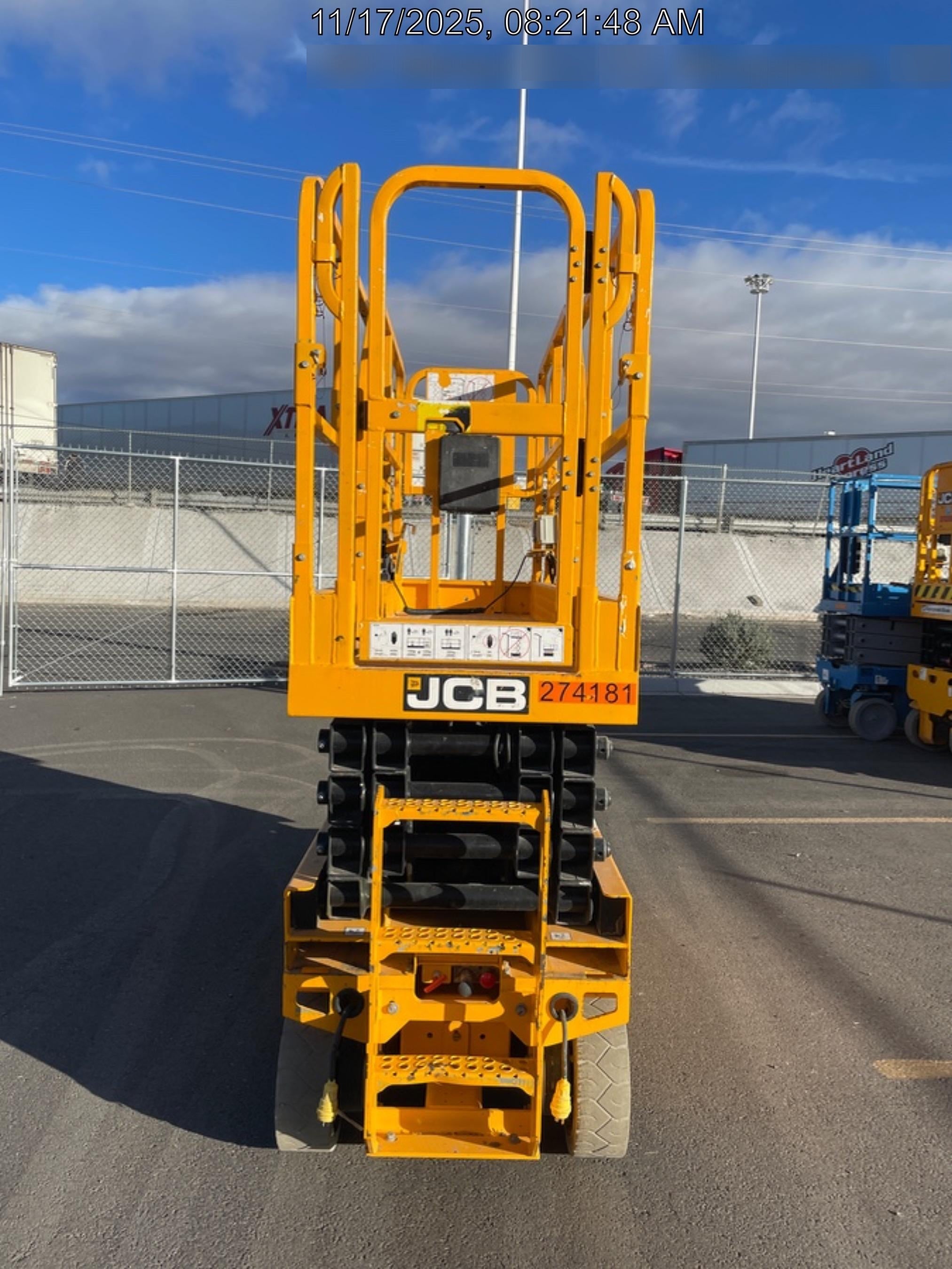 2023 JCB S2632E
