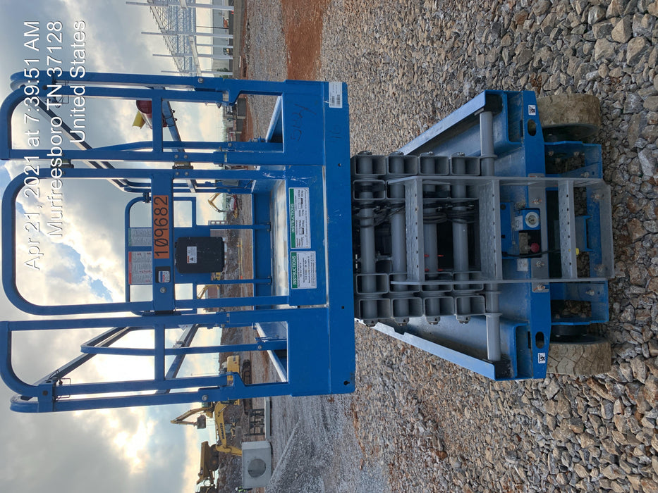 2020 Genie GS-3246 Standard, Folding full height swing gate