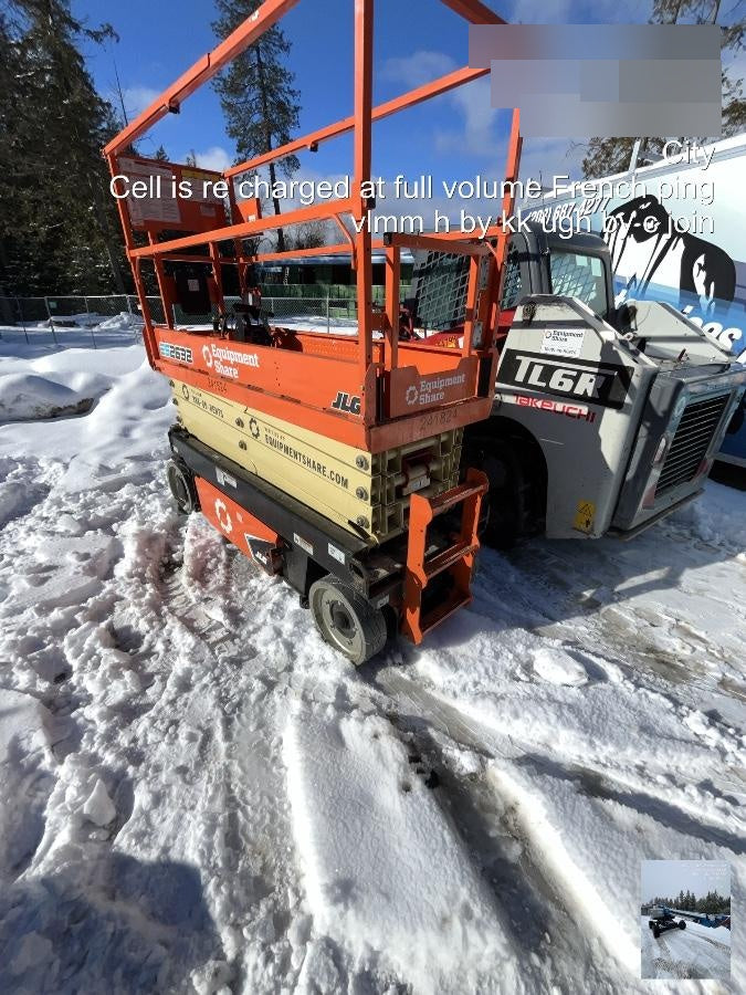 2022 JLG ES2632